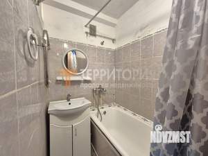 2-к квартира, вторичка, 47м2, 3/5 этаж