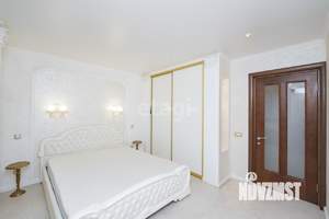 3-к квартира, вторичка, 95м2, 11/11 этаж
