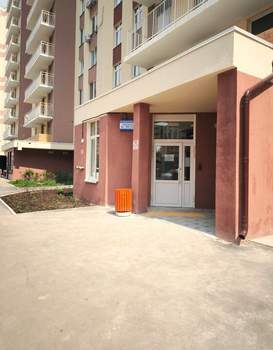 3-к квартира, вторичка, 68м2, 9/19 этаж