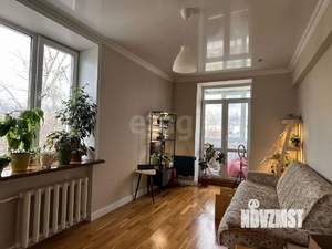 3-к квартира, вторичка, 63м2, 3/3 этаж