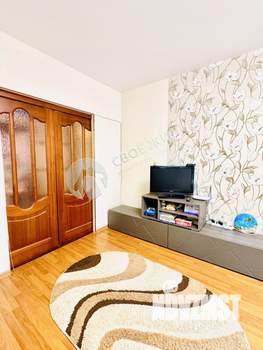 2-к квартира, вторичка, 63м2, 8/17 этаж