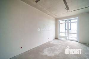 3-к квартира, вторичка, 74м2, 12/18 этаж