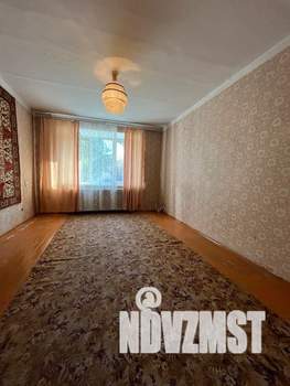 2-к квартира, вторичка, 49м2, 1/5 этаж