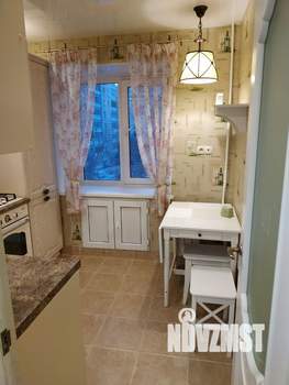 2-к квартира, вторичка, 45м2, 3/5 этаж