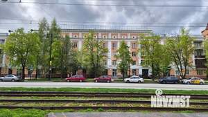 4-к квартира, вторичка, 100м2, 2/4 этаж