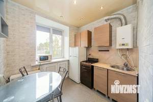 3-к квартира, вторичка, 55м2, 3/3 этаж