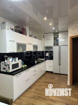 3-к квартира, вторичка, 90м2, 9/16 этаж