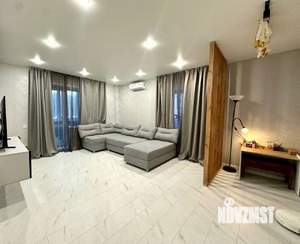 3-к квартира, вторичка, 80м2, 1/16 этаж