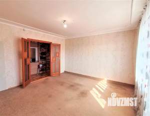 4-к квартира, вторичка, 81м2, 7/10 этаж