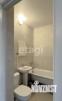 Студия квартира, вторичка, 32м2, 1/9 этаж