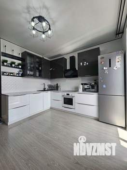 2-к квартира, вторичка, 61м2, 11/16 этаж
