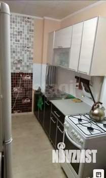 2-к квартира, вторичка, 42м2, 3/9 этаж