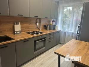 3-к квартира, вторичка, 53м2, 2/9 этаж