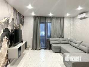 3-к квартира, вторичка, 80м2, 1/16 этаж