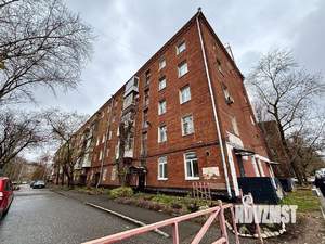 2-к квартира, вторичка, 58м2, 1/5 этаж