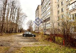 2-к квартира, вторичка, 53м2, 1/9 этаж