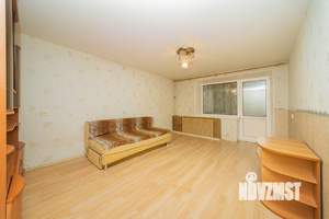 2-к квартира, вторичка, 49м2, 1/9 этаж