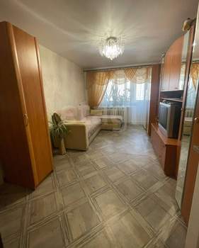2-к квартира, вторичка, 40м2, 5/5 этаж