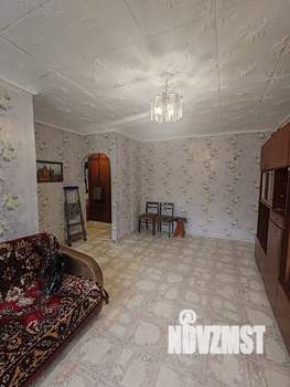 2-к квартира, вторичка, 44м2, 1/4 этаж