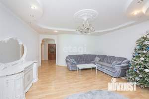 4-к квартира, вторичка, 127м2, 3/18 этаж