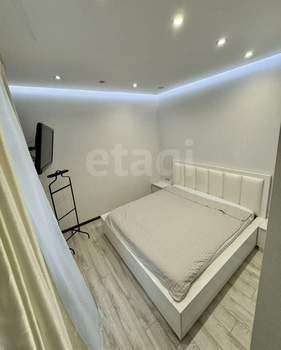 2-к квартира, вторичка, 66м2, 10/17 этаж