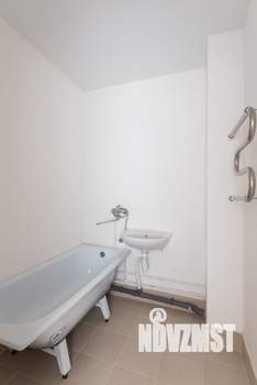 3-к квартира, вторичка, 74м2, 2/4 этаж