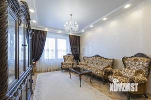 2-к квартира, вторичка, 76м2, 1/8 этаж