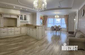 4-к квартира, вторичка, 164м2, 20/25 этаж