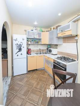 3-к квартира, вторичка, 61м2, 1/9 этаж