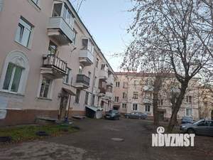 3-к квартира, вторичка, 60м2, 3/3 этаж