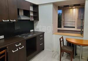 2-к квартира, вторичка, 50м2, 5/5 этаж