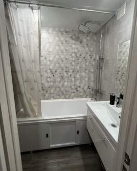 2-к квартира, вторичка, 53м2, 3/10 этаж