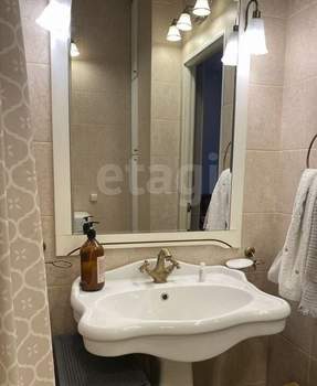 2-к квартира, вторичка, 64м2, 17/20 этаж