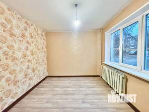4-к квартира, вторичка, 62м2, 1/5 этаж