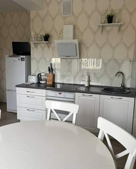 2-к квартира, вторичка, 60м2, 3/17 этаж