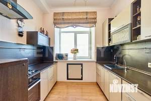 3-к квартира, вторичка, 74м2, 4/4 этаж