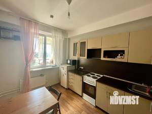 1-к квартира, вторичка, 42м2, 13/19 этаж