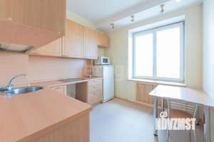 2-к квартира, вторичка, 93м2, 16/17 этаж