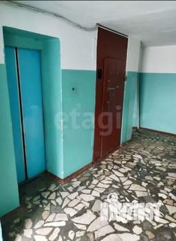 2-к квартира, вторичка, 42м2, 3/9 этаж