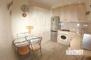 2-к квартира, вторичка, 68м2, 2/5 этаж