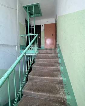 2-к квартира, вторичка, 46м2, 3/3 этаж