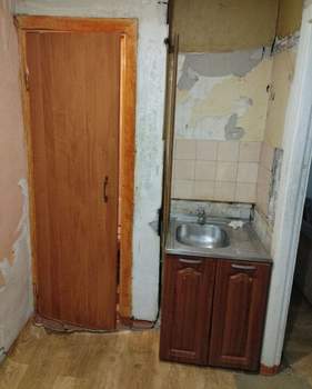 2-к квартира, вторичка, 23м2, 1/5 этаж