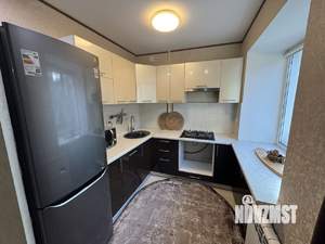 2-к квартира, вторичка, 46м2, 3/5 этаж