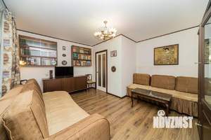 2-к квартира, вторичка, 47м2, 1/10 этаж