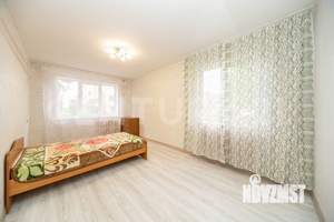 3-к квартира, вторичка, 61м2, 1/5 этаж
