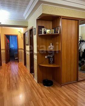 3-к квартира, вторичка, 96м2, 2/6 этаж
