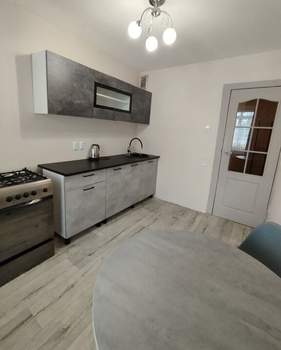 1-к квартира, вторичка, 38м2, 1/10 этаж