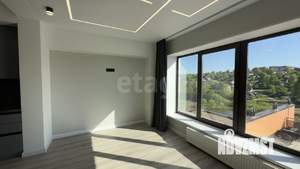 4-к квартира, вторичка, 138м2, 1/3 этаж