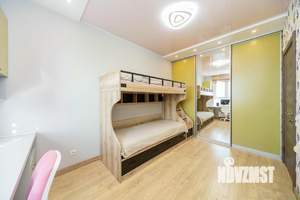 3-к квартира, вторичка, 62м2, 22/25 этаж