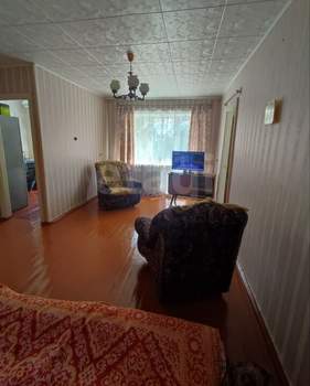 2-к квартира, вторичка, 42м2, 5/5 этаж